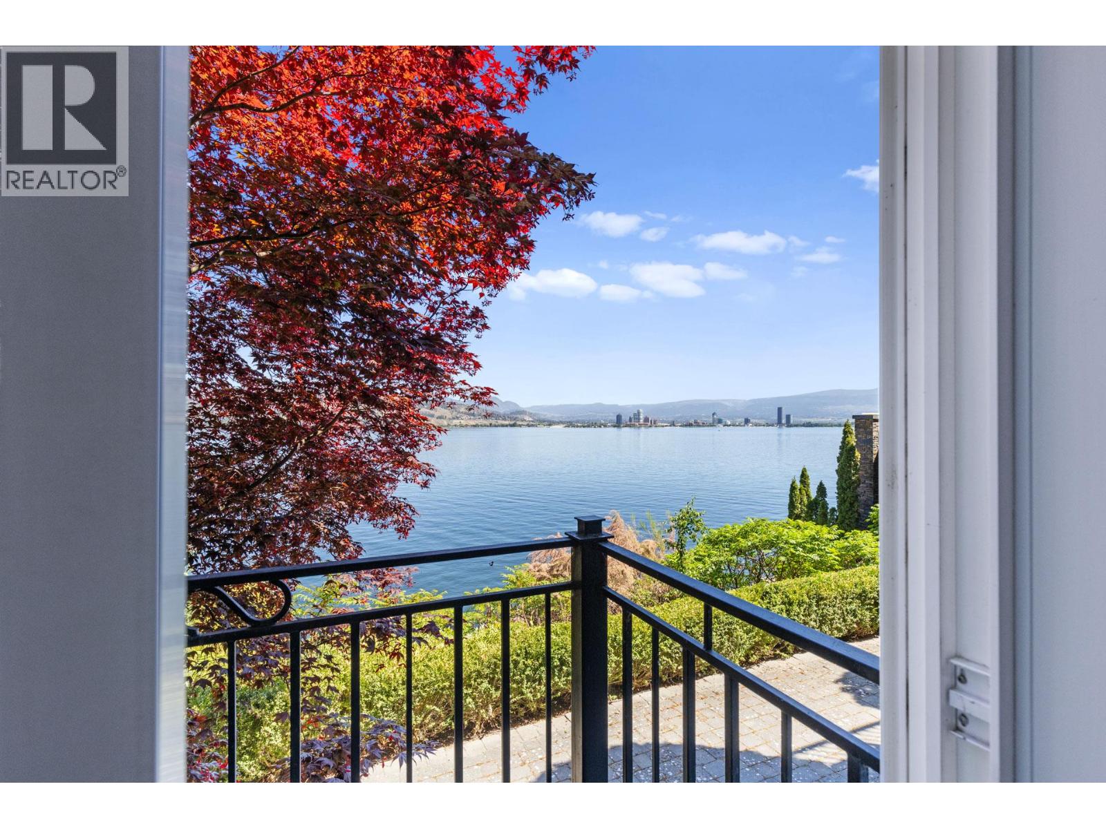 901 Westside Road S Unit# 7, West Kelowna