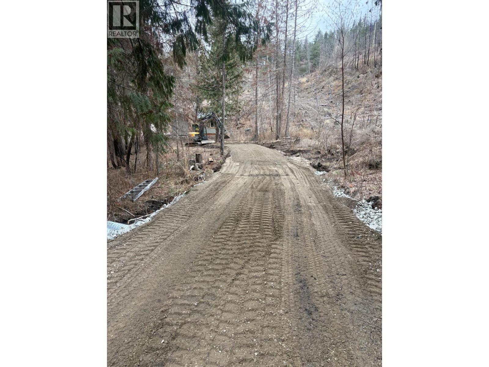  875 Bear Creek Road, West Kelowna