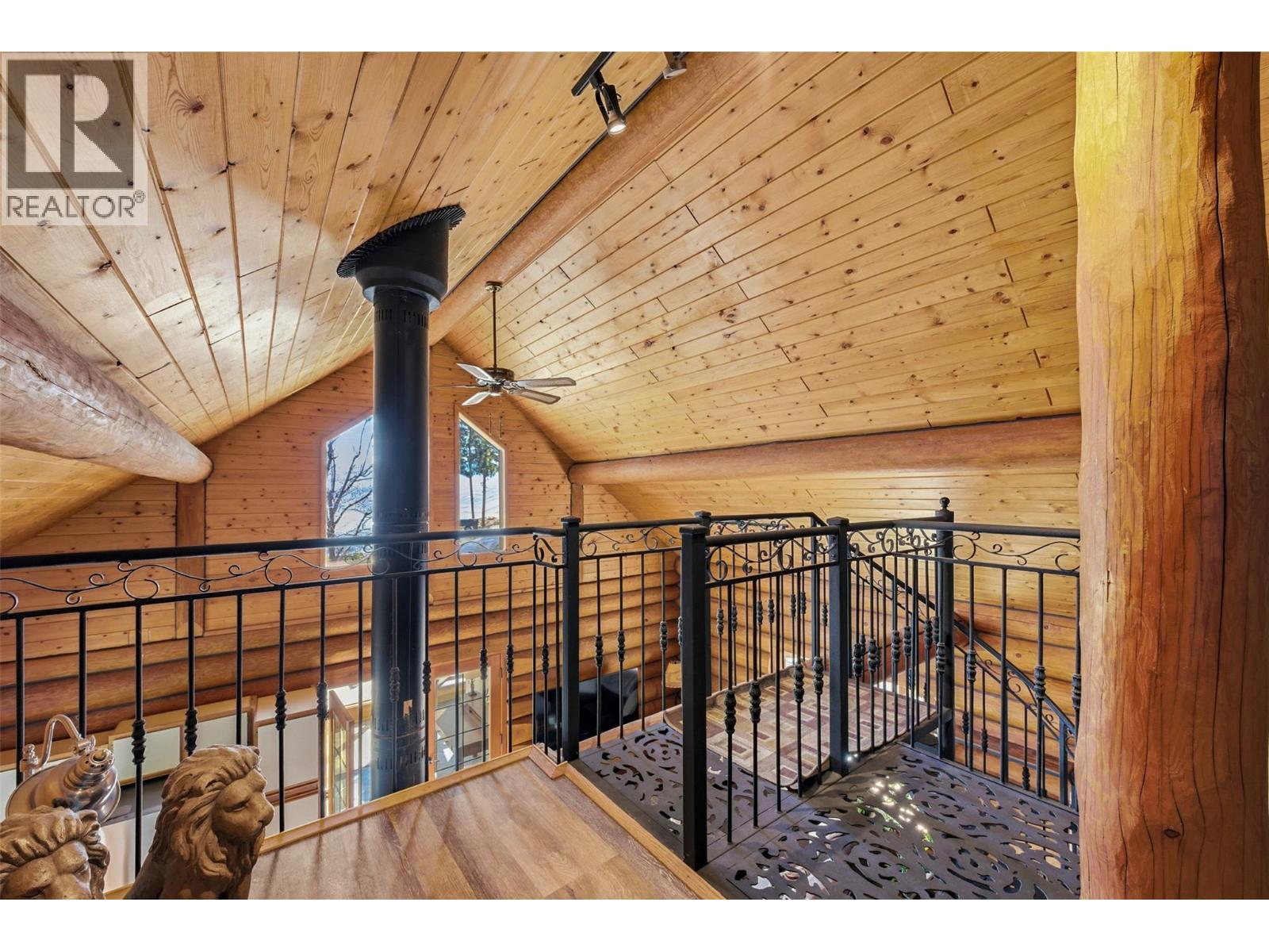 3743 Gates Road, West Kelowna