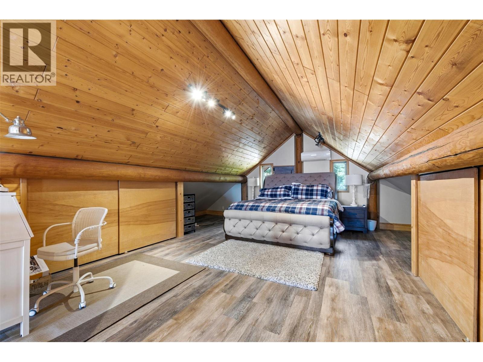 3743 Gates Road, West Kelowna