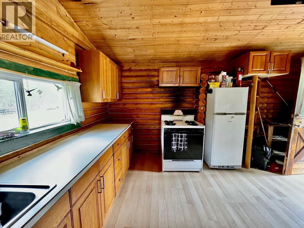 8915 CHRISTIAN VALLEY ROAD - 10