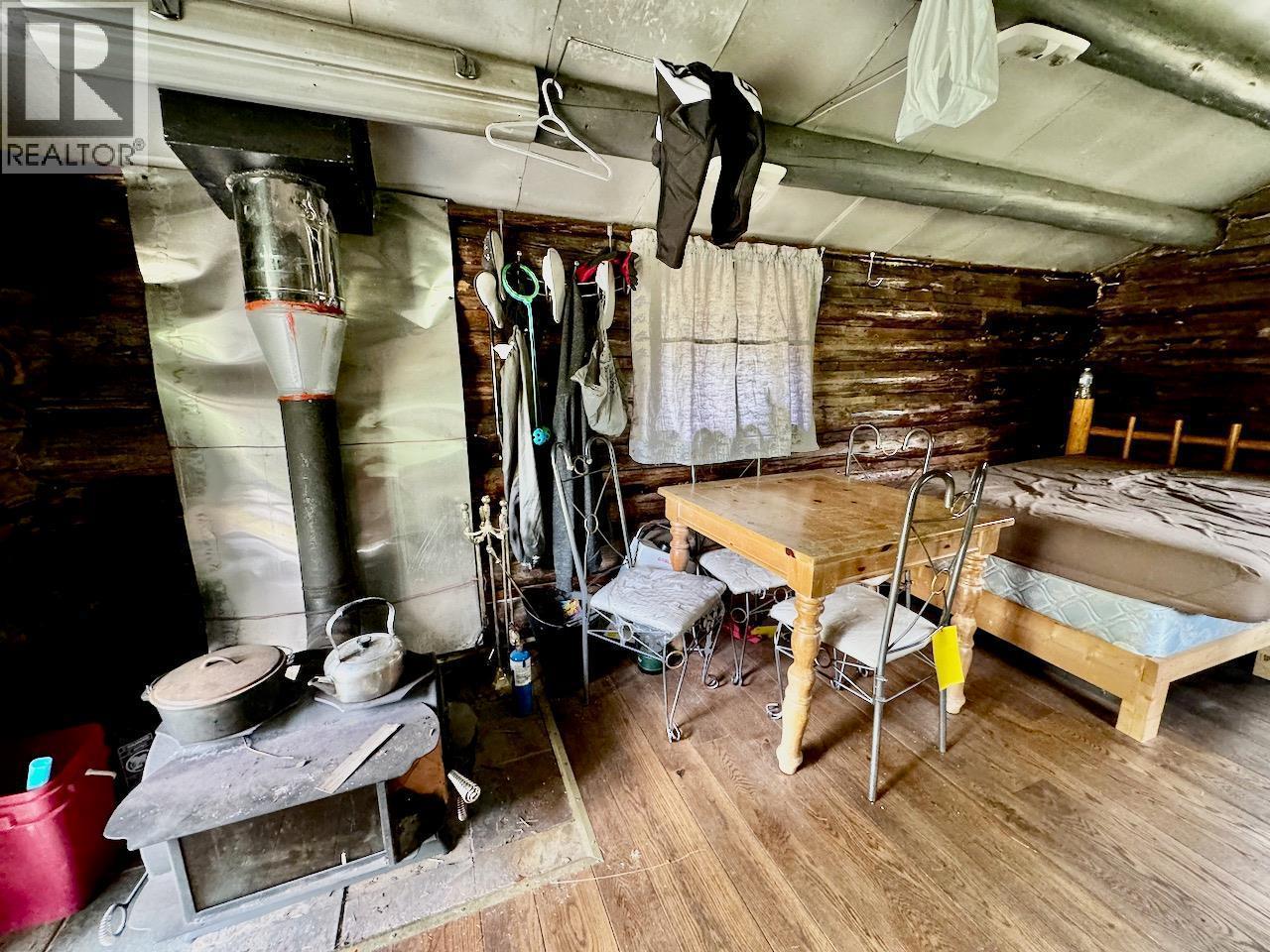 8915 CHRISTIAN VALLEY ROAD - 41