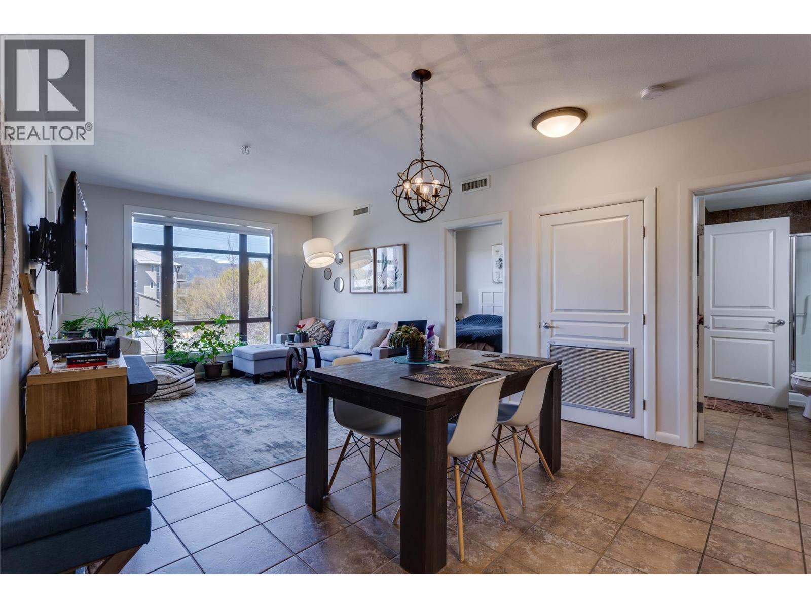 654 Cook Road Unit# 314, Kelowna