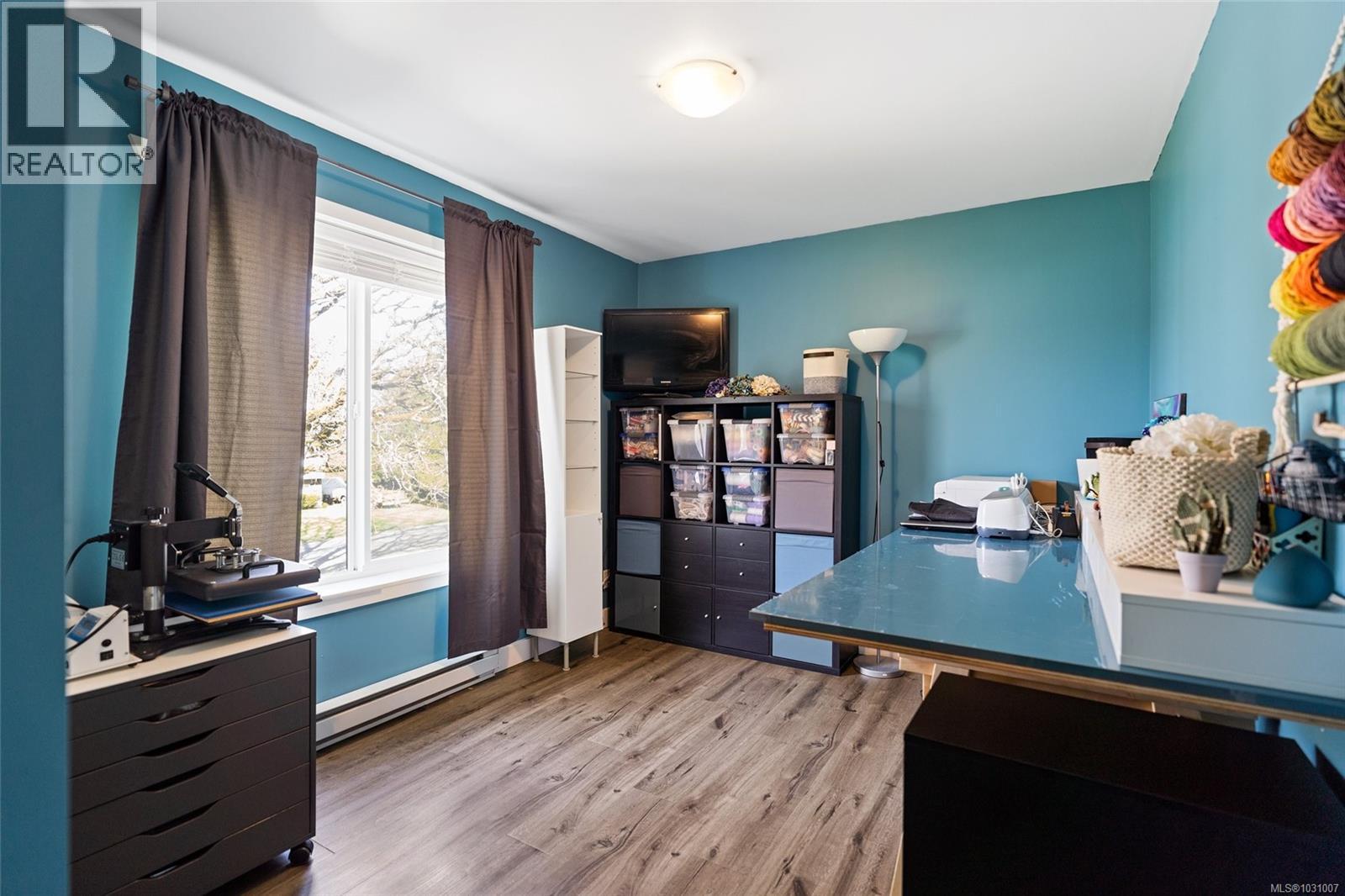 1287 Marchant Rd, Central Saanich