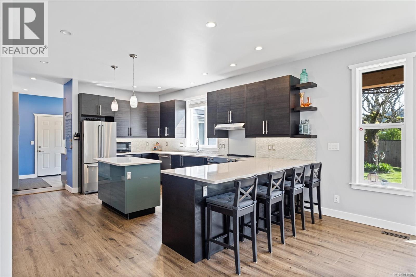 1287 Marchant Rd, Central Saanich