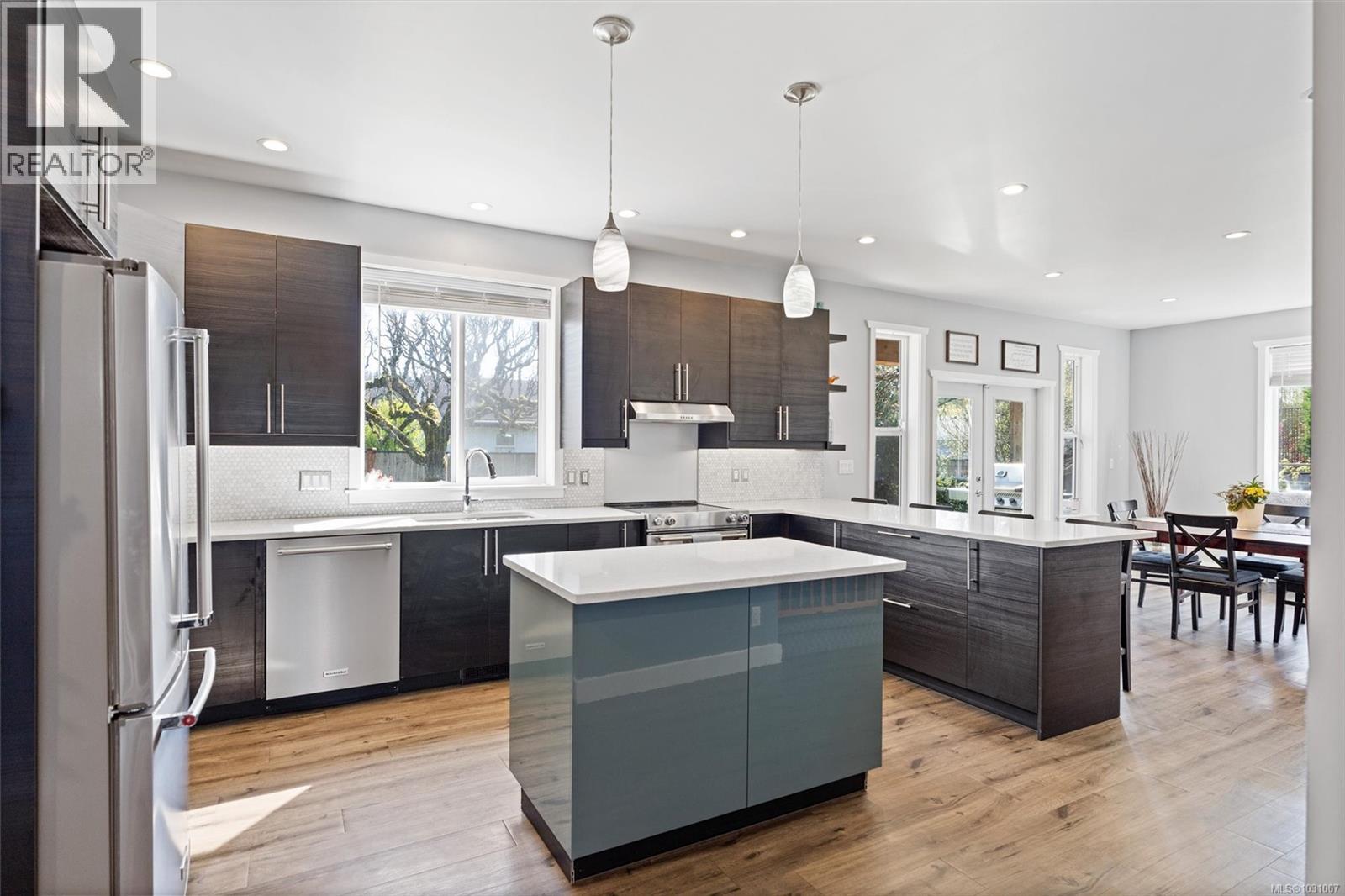 1287 Marchant Rd, Central Saanich