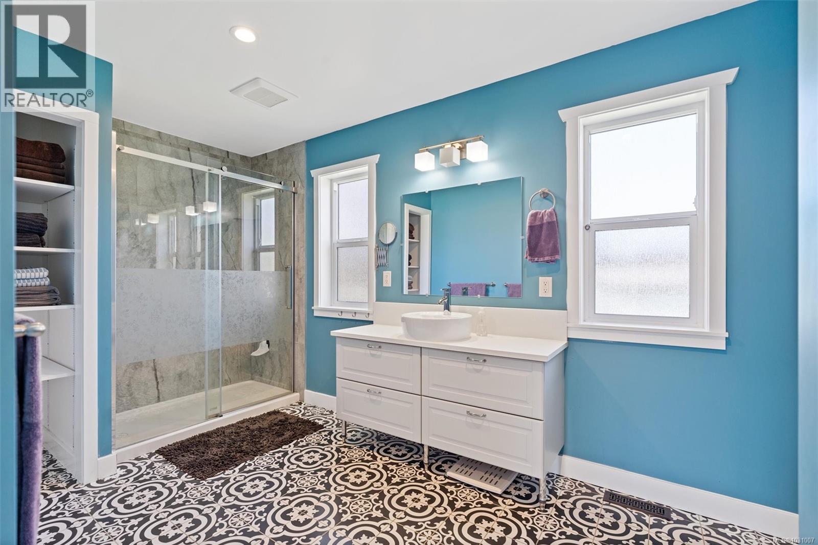 1287 Marchant Rd, Central Saanich