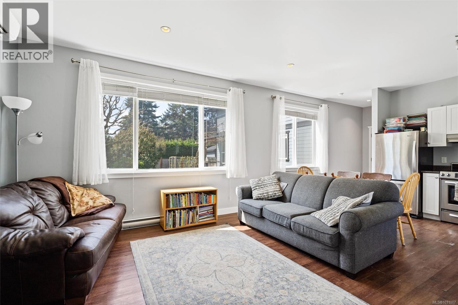 1287 Marchant Rd, Central Saanich