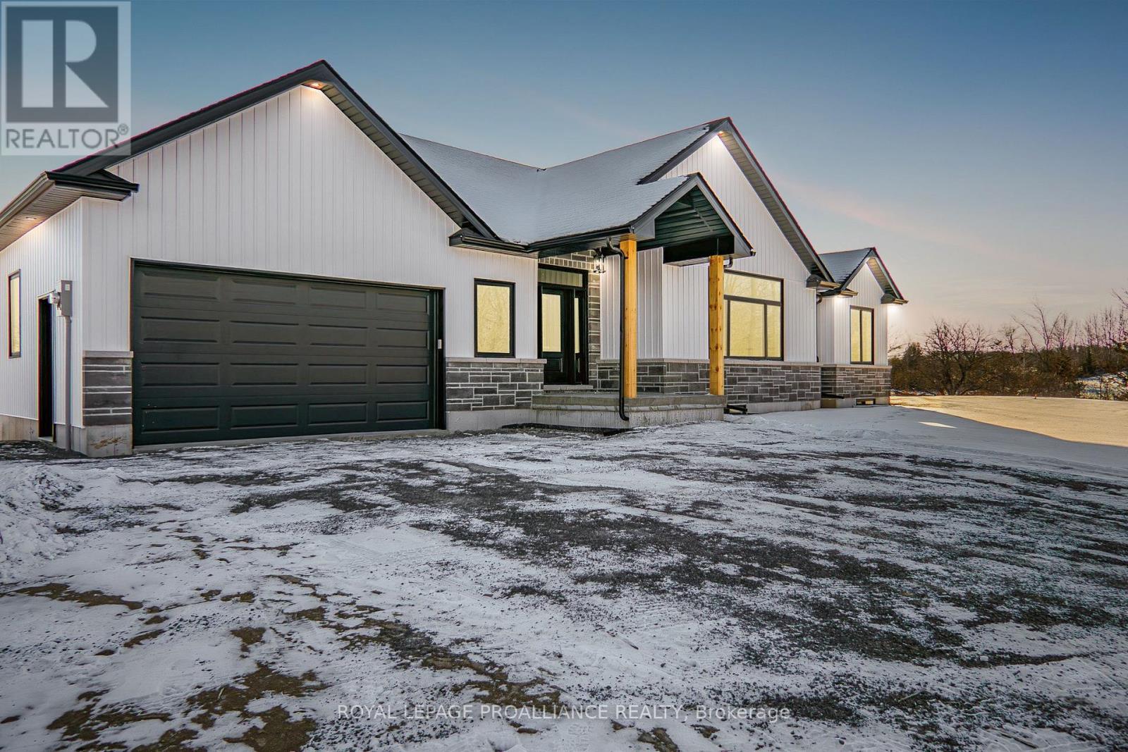 2461 VICTORIA ROAD - 1