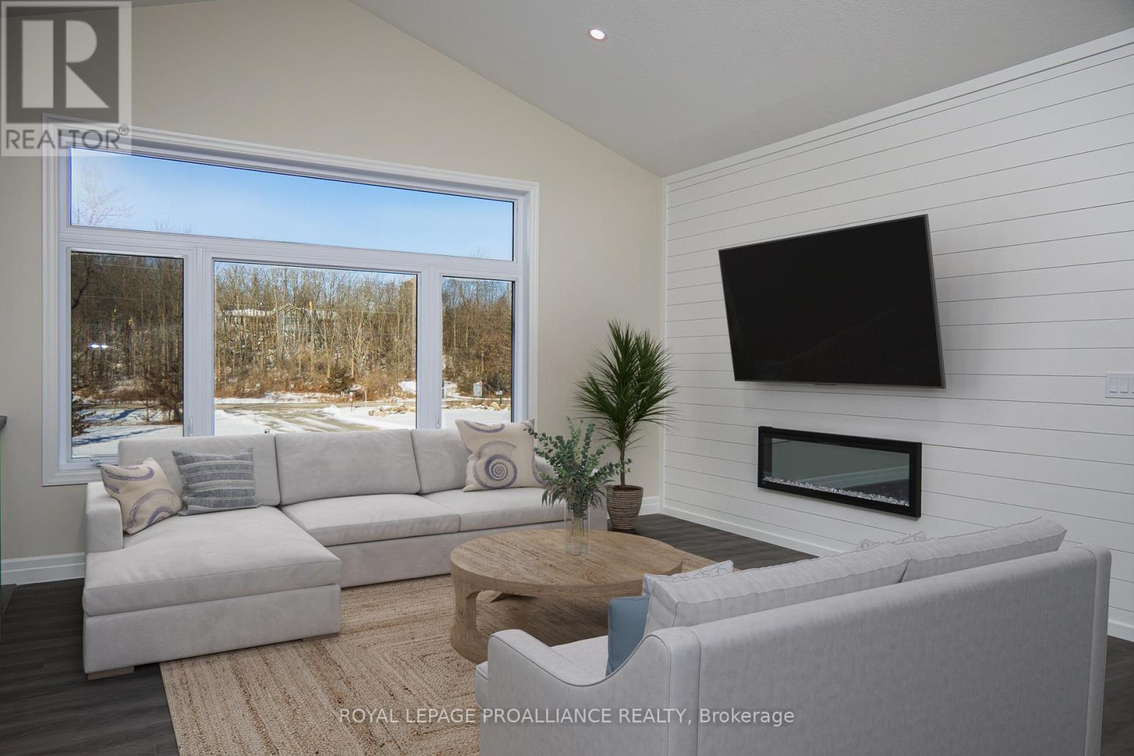 2461 VICTORIA ROAD - 20
