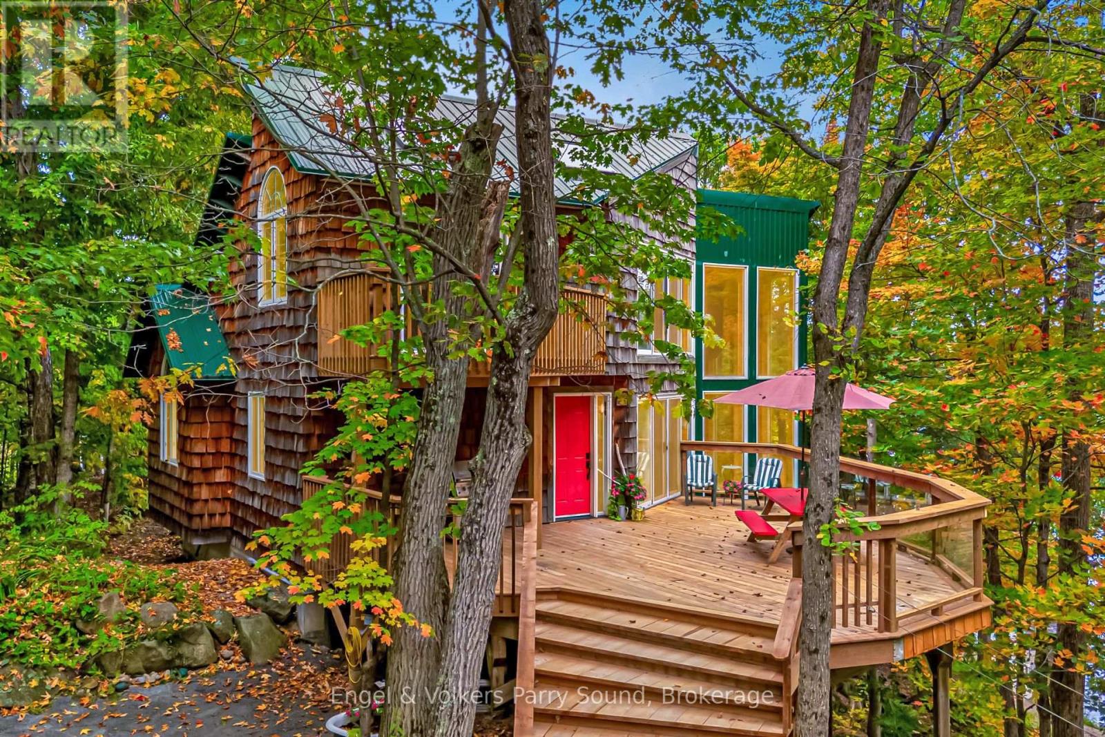 139 MANITOU DRIVE - 1