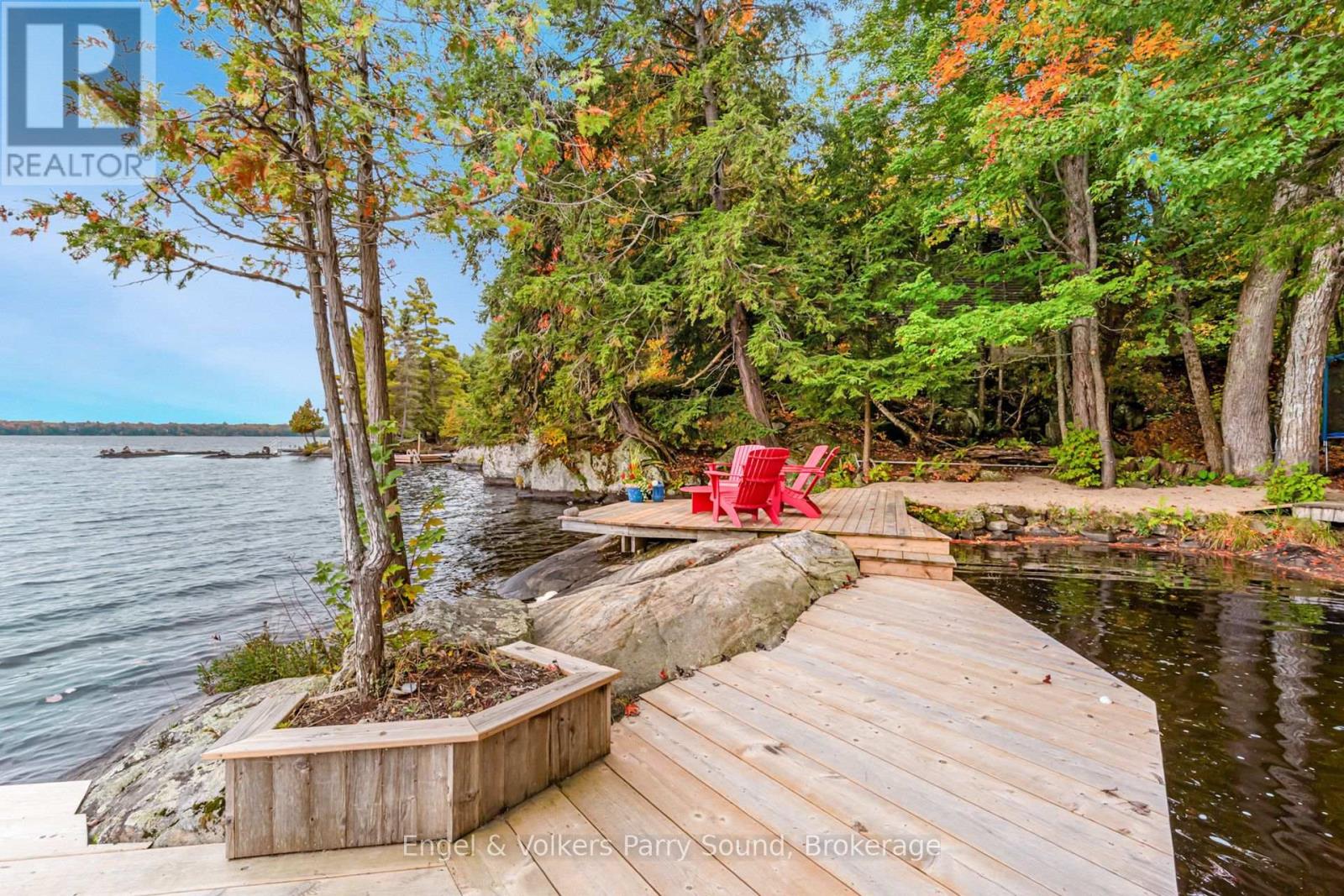 139 MANITOU DRIVE - 45
