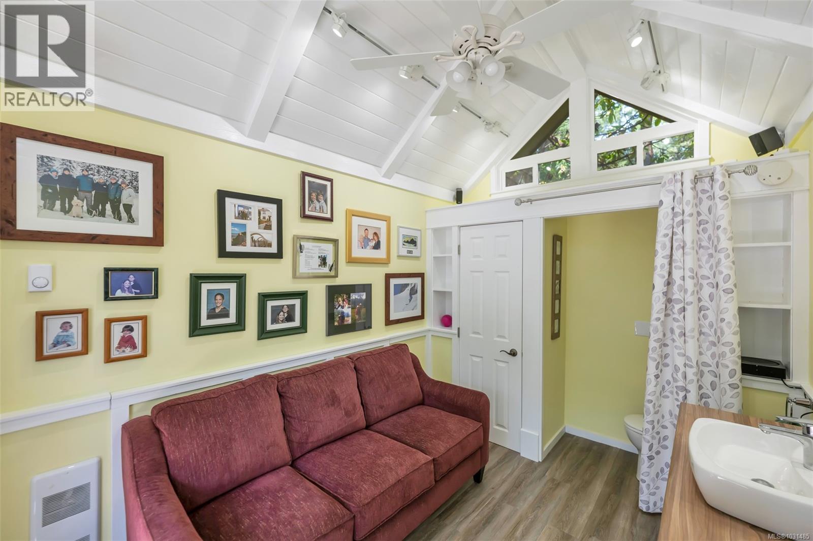 6371 GENOA BAY RD - 37