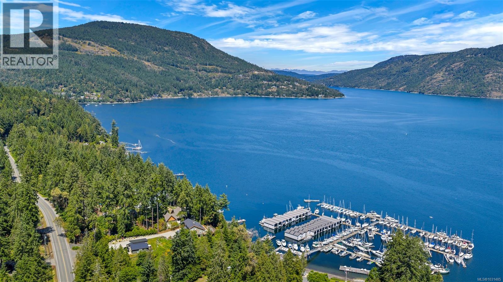 6371 GENOA BAY RD - 52