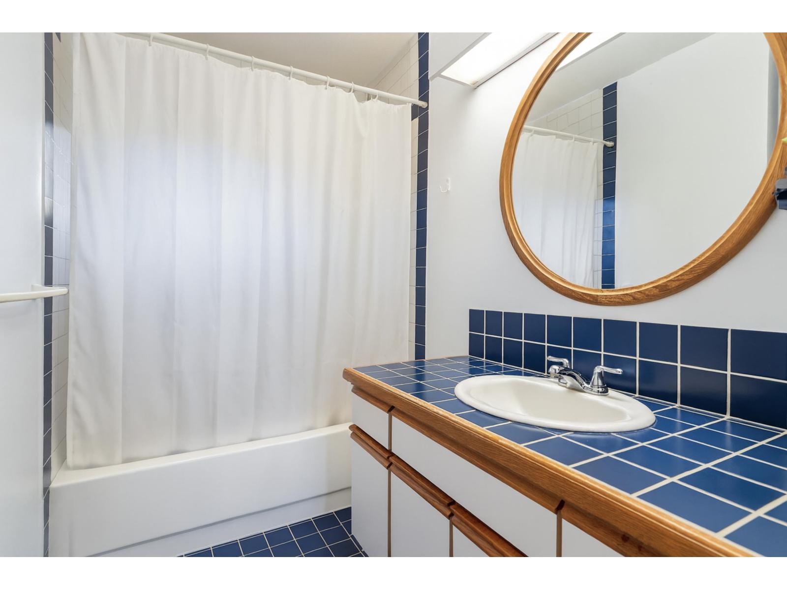 8058 GLOVER ROAD, Langley