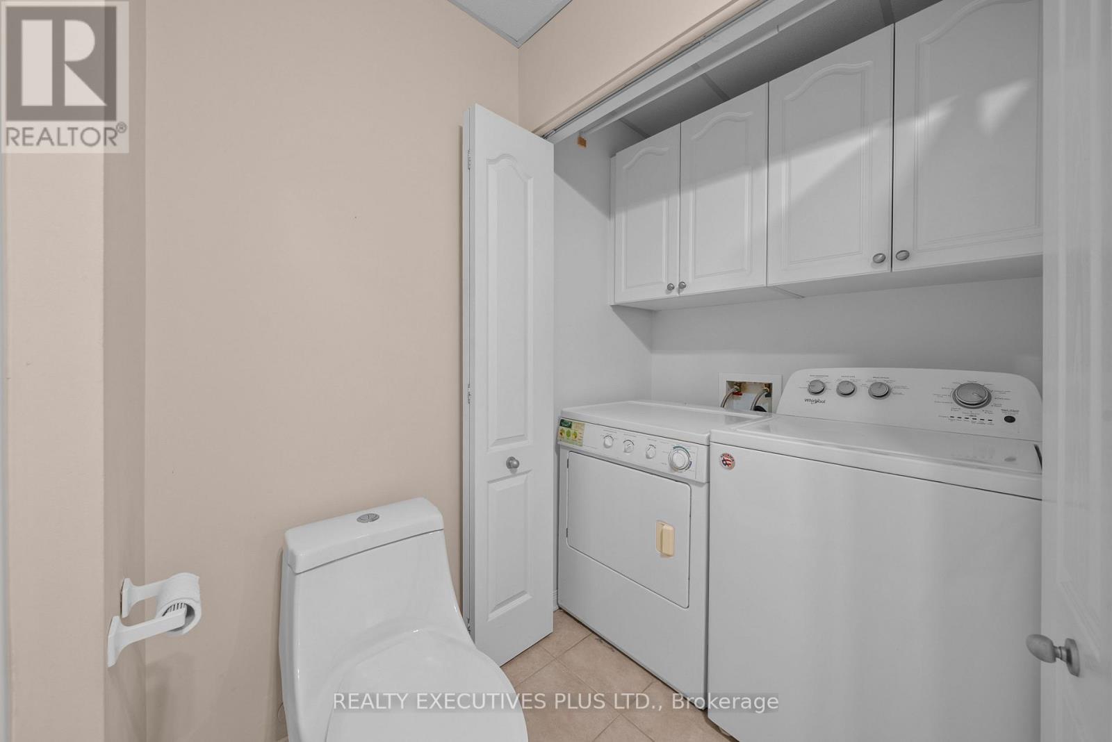 #407 2921 LAURIER STREET - 29