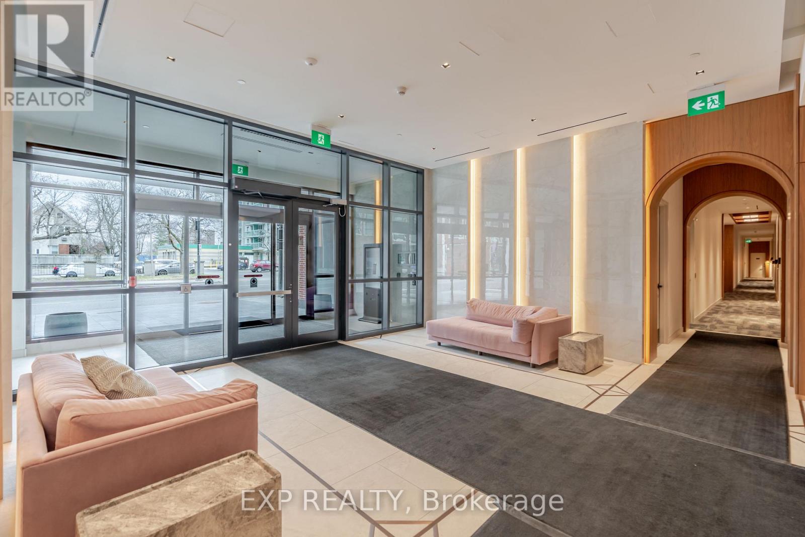407 - 560 RIDEAU STREET — photo 17