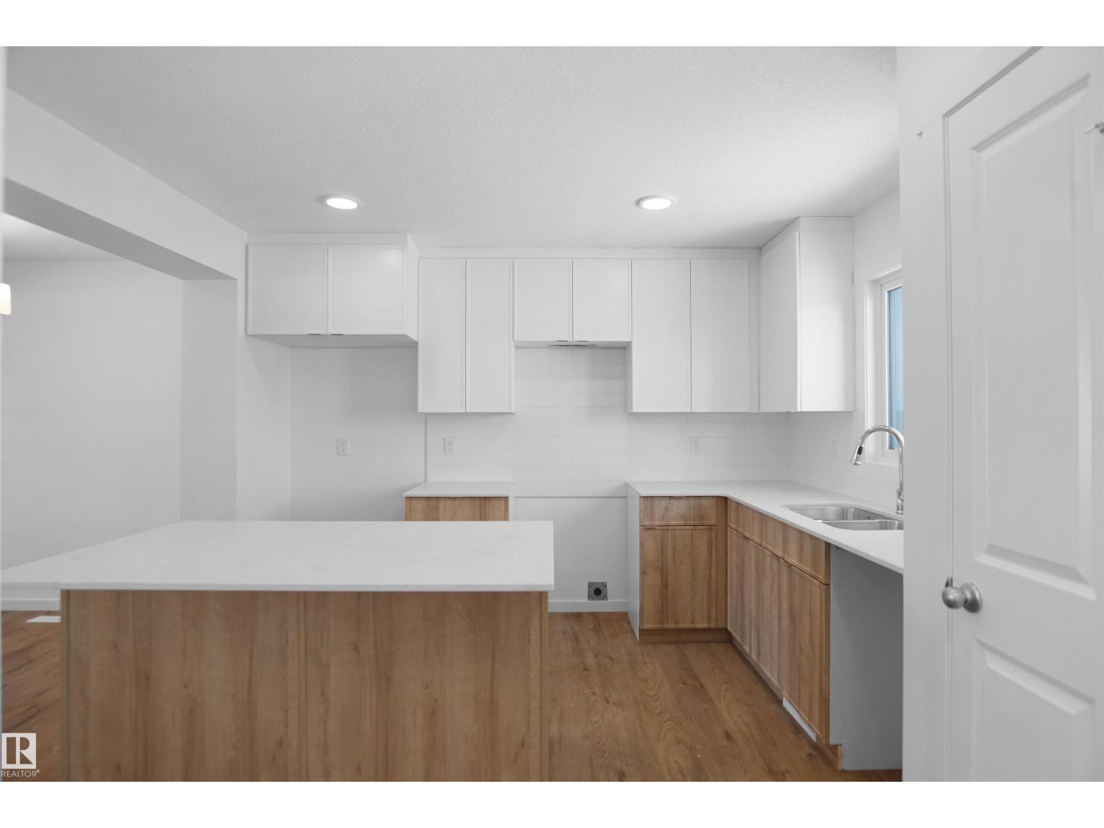 423 ASTER DR NW - 8
