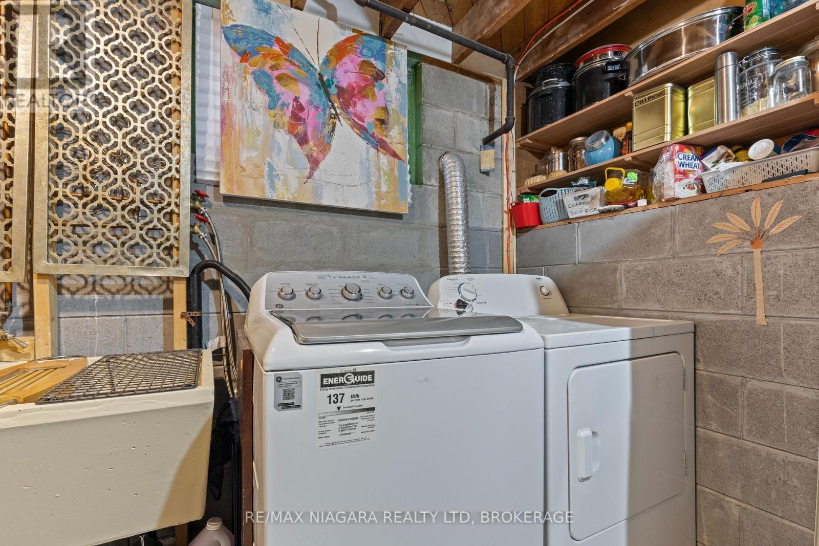 96 TERRACE DRIVE — photo 22