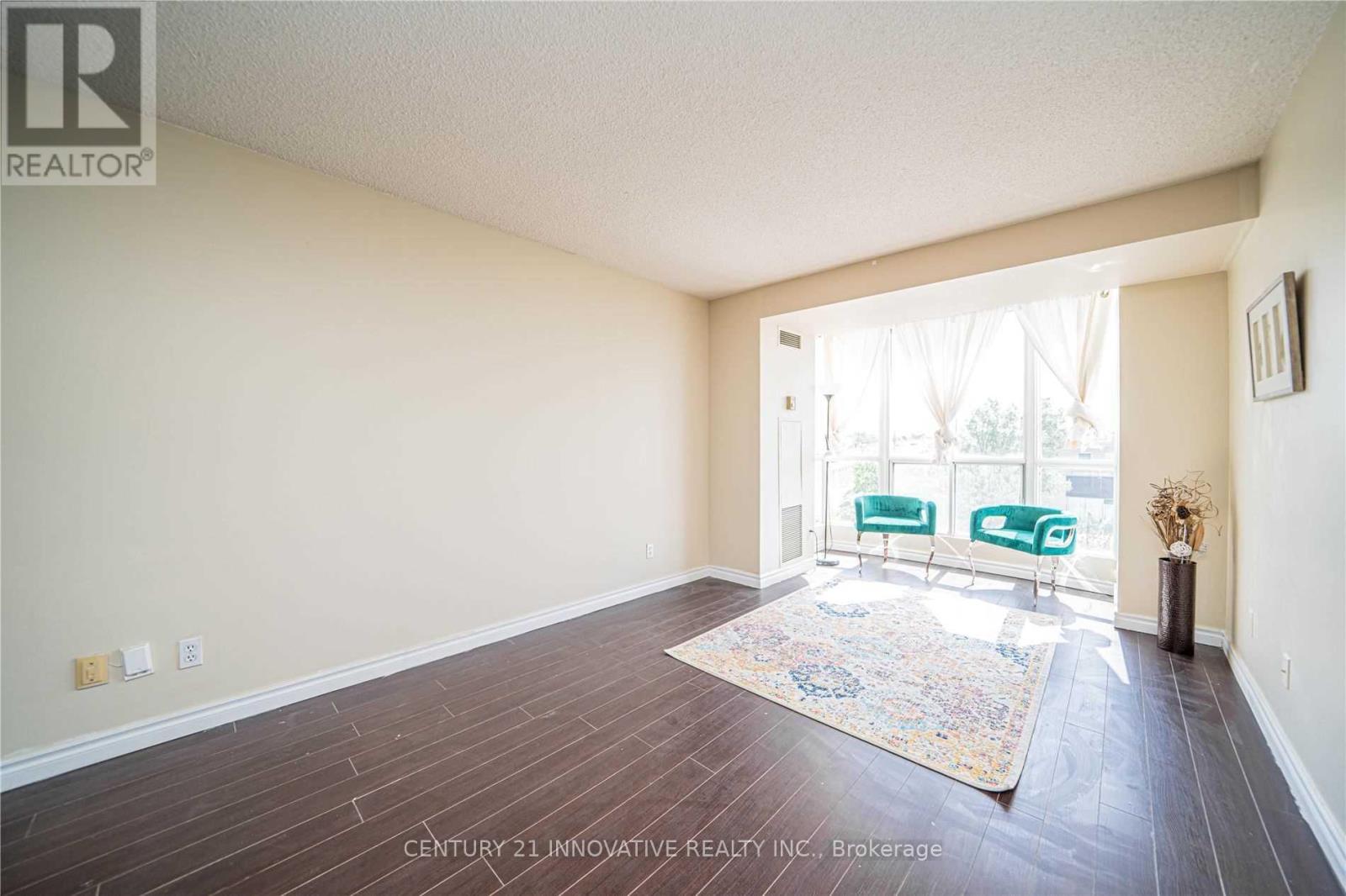#503 2550 LAWRENCE AVENUE E - 14