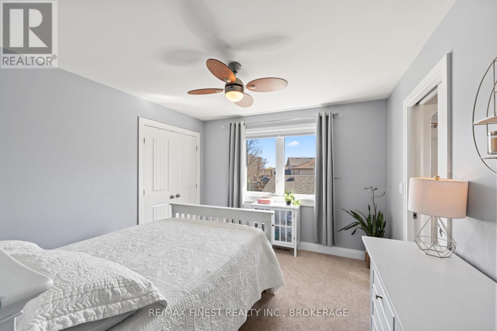 157 ISLANDVIEW DRIVE — photo 32