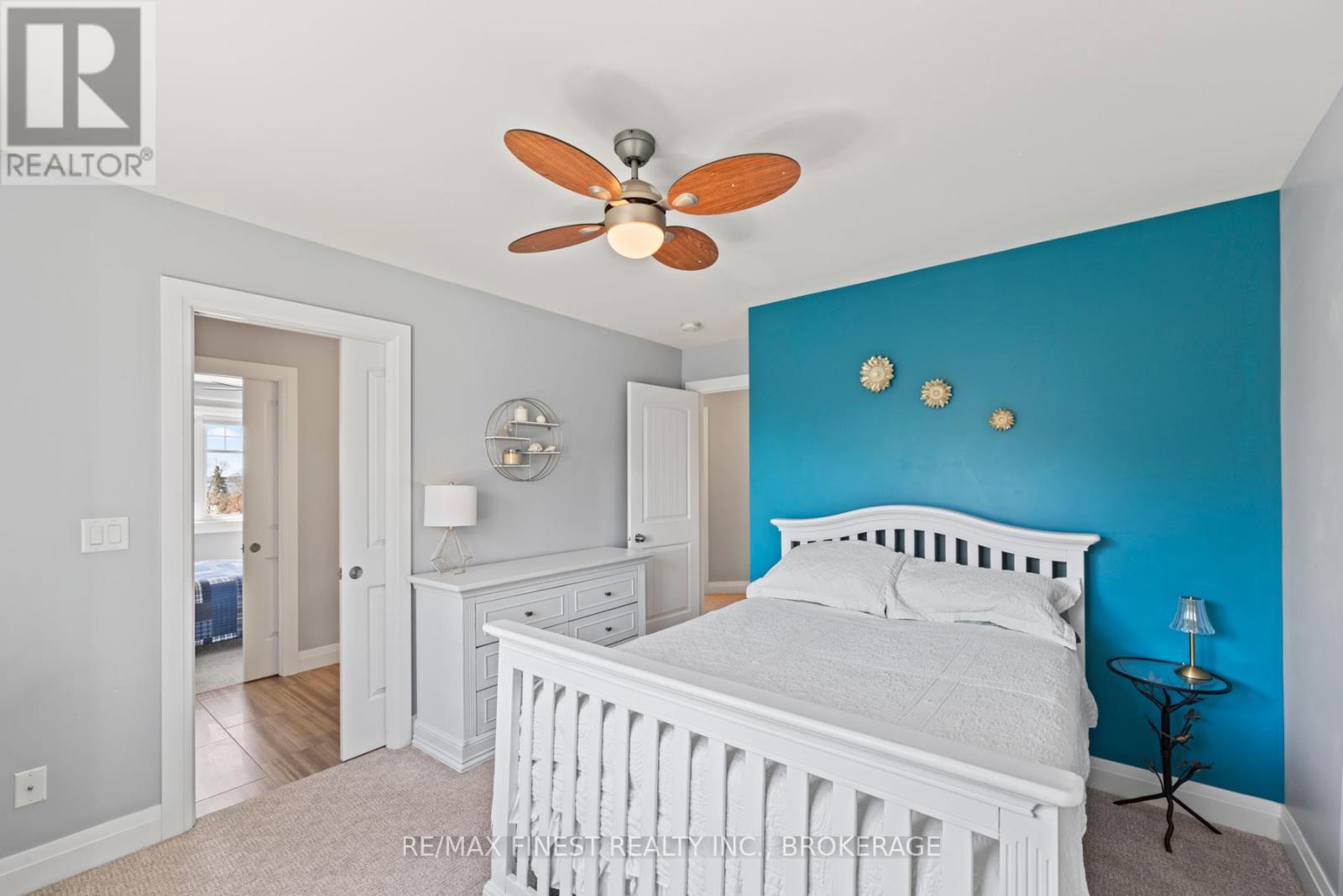 157 ISLANDVIEW DRIVE — photo 33