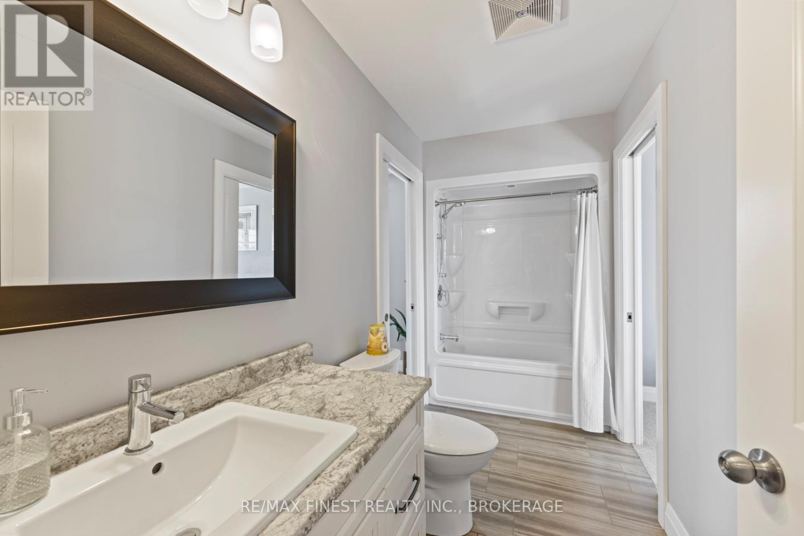 157 ISLANDVIEW DRIVE — photo 34