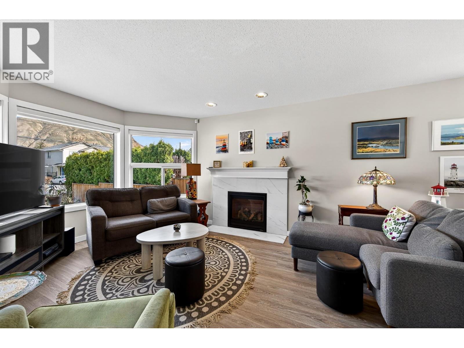 2359 BOSSERT AVENUE - 4