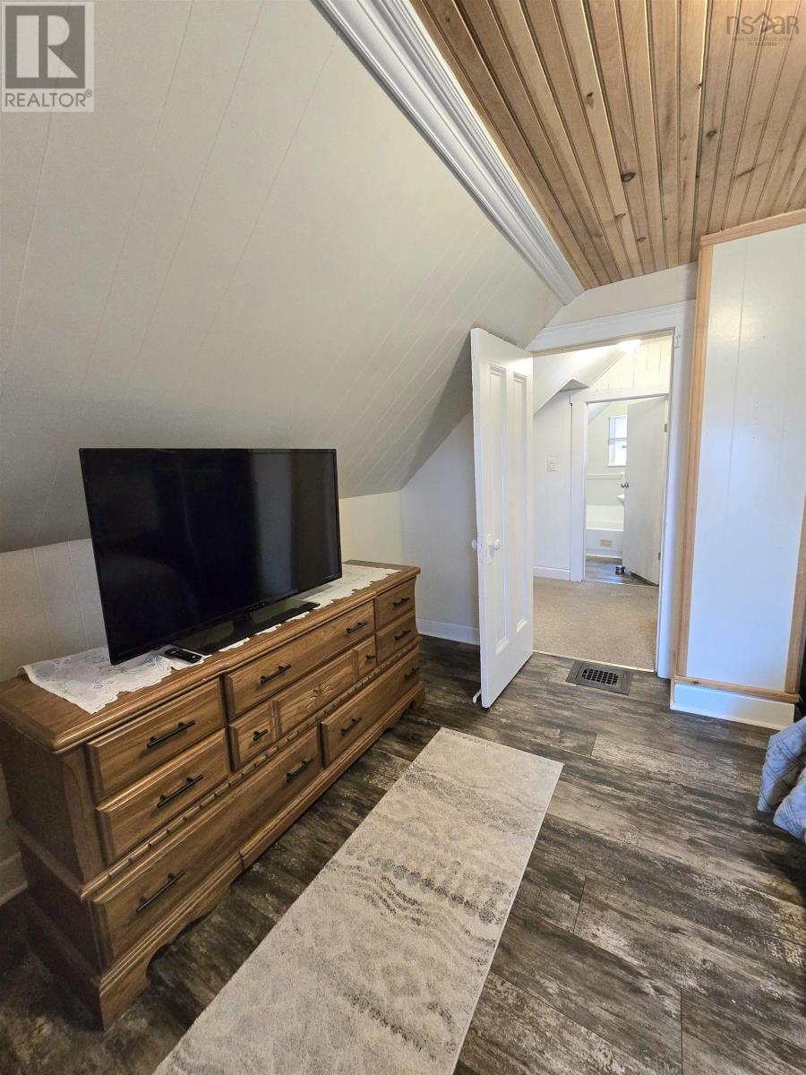 Property 20 of 30 of 306 Frederick Street