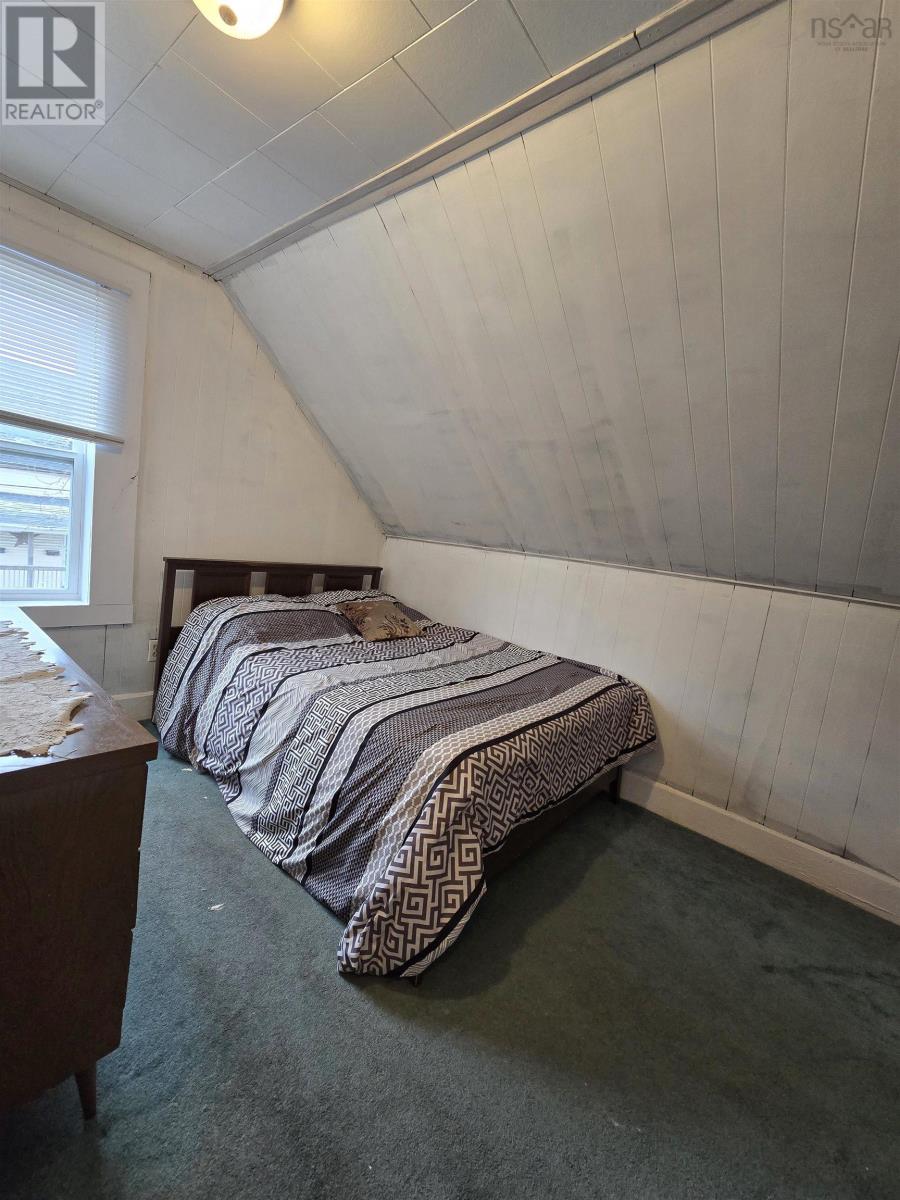 Property 21 of 30 of 306 Frederick Street