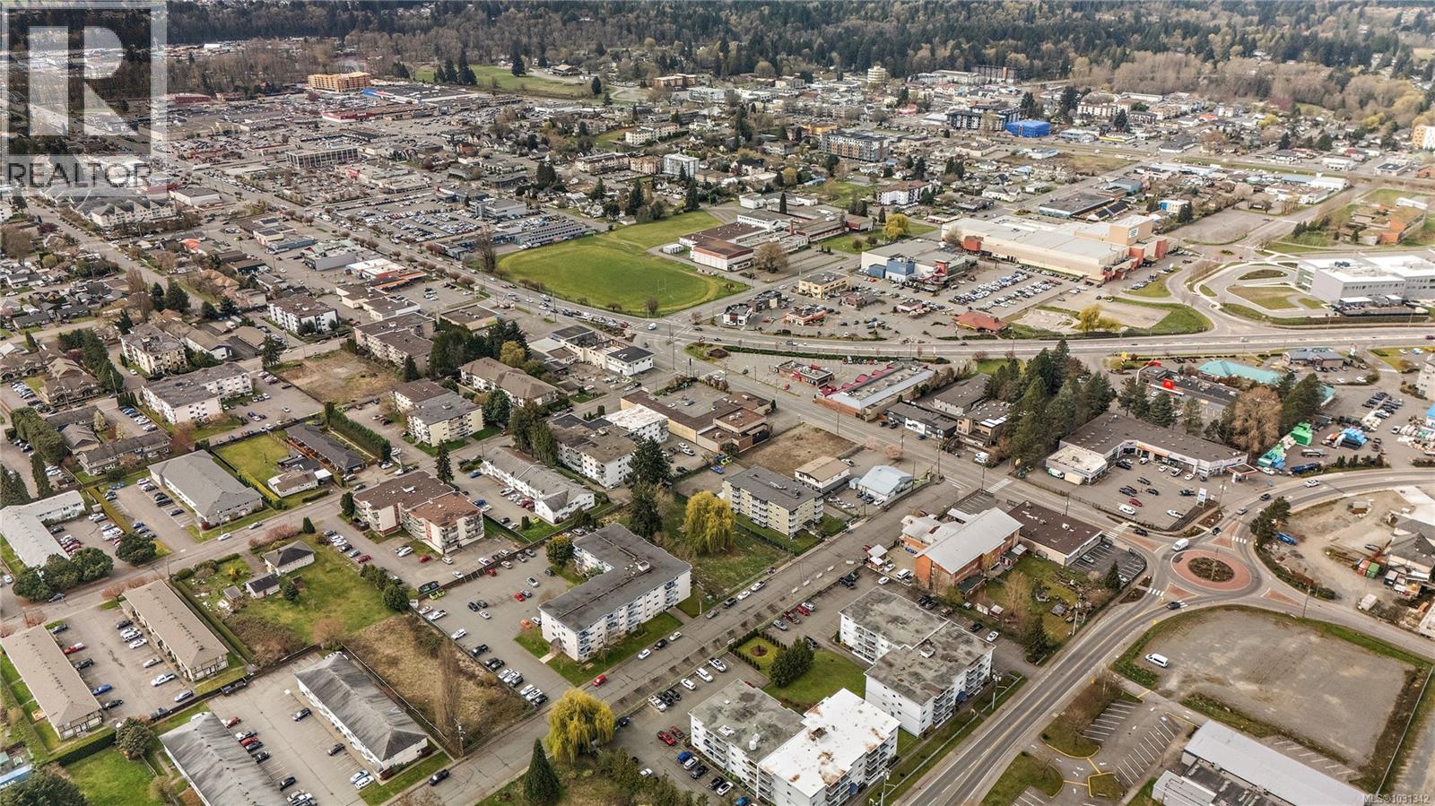  2562 Lewis Street, Duncan