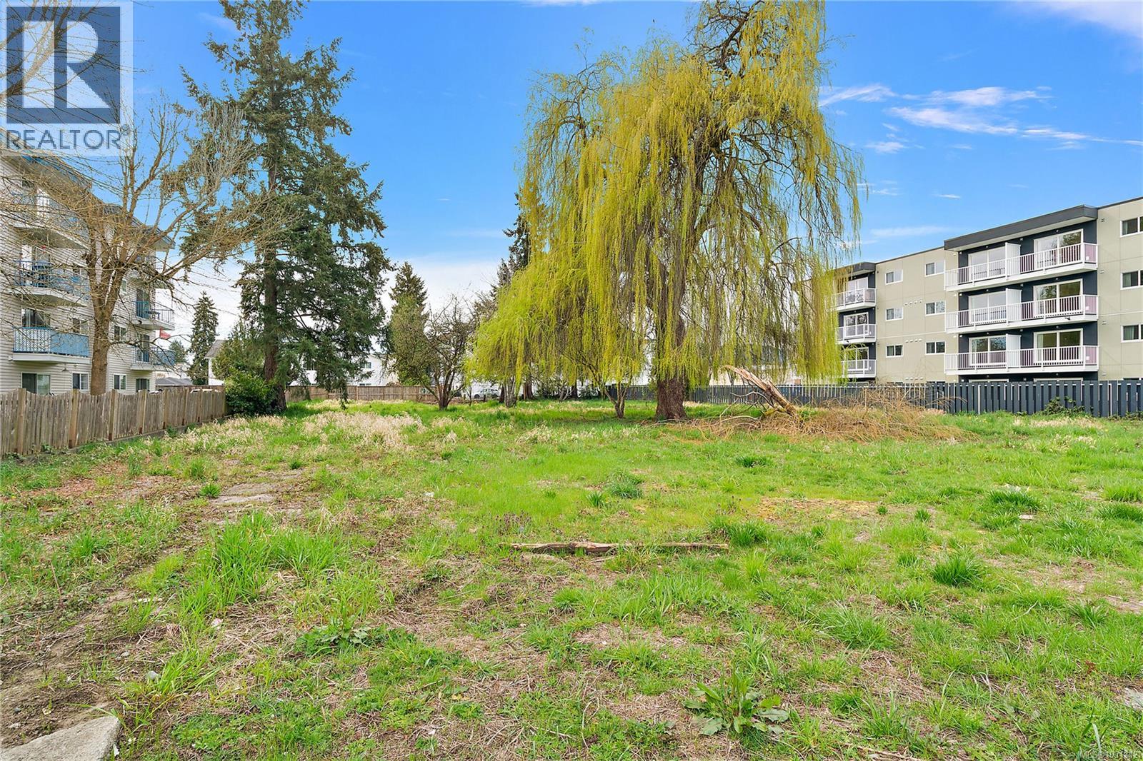  2562 Lewis Street, Duncan