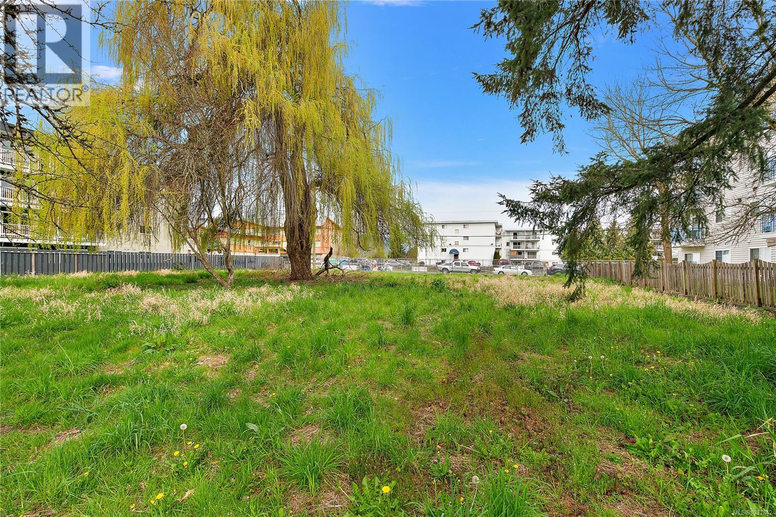  2562 Lewis Street, Duncan