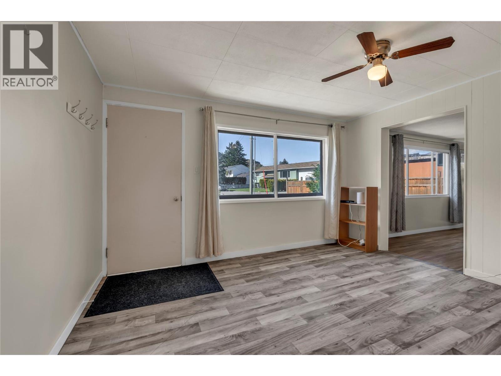  5900 Shamrock Place, Oliver