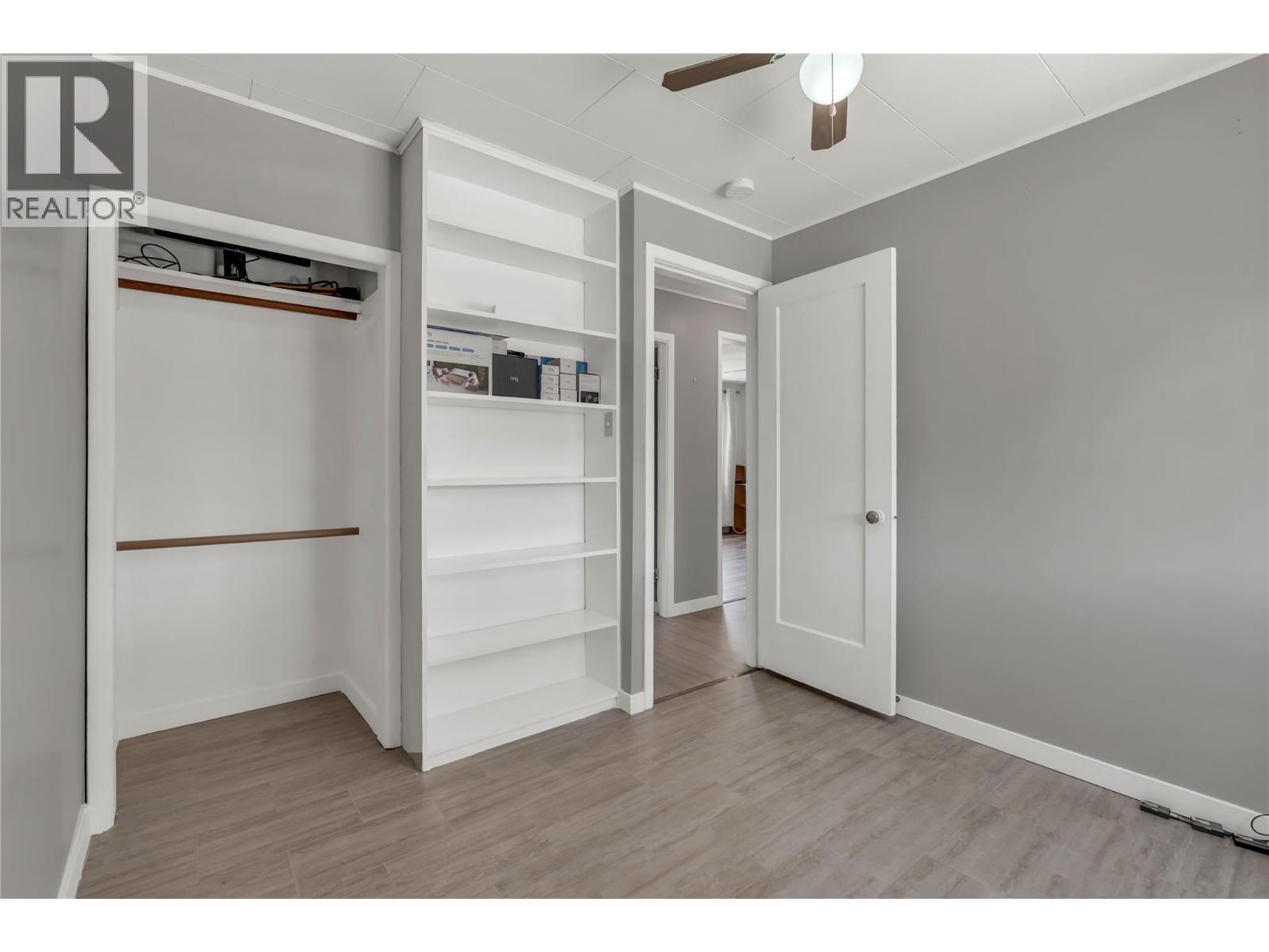  5900 Shamrock Place, Oliver