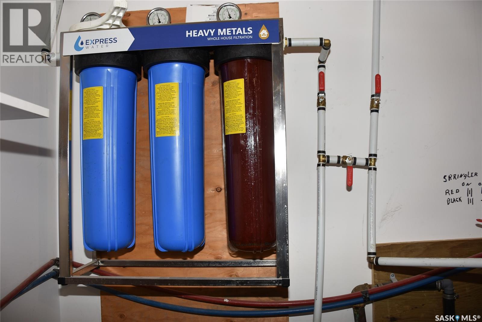 719 PASQUA LAKE ROAD - 18