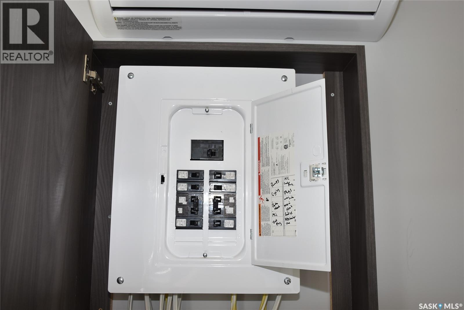 719 PASQUA LAKE ROAD - 29