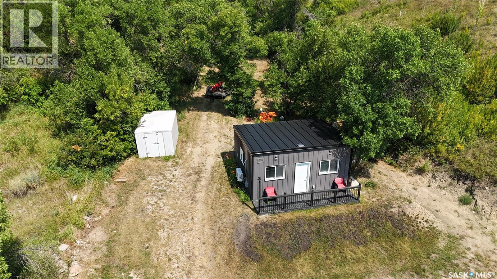 719 PASQUA LAKE ROAD - 32