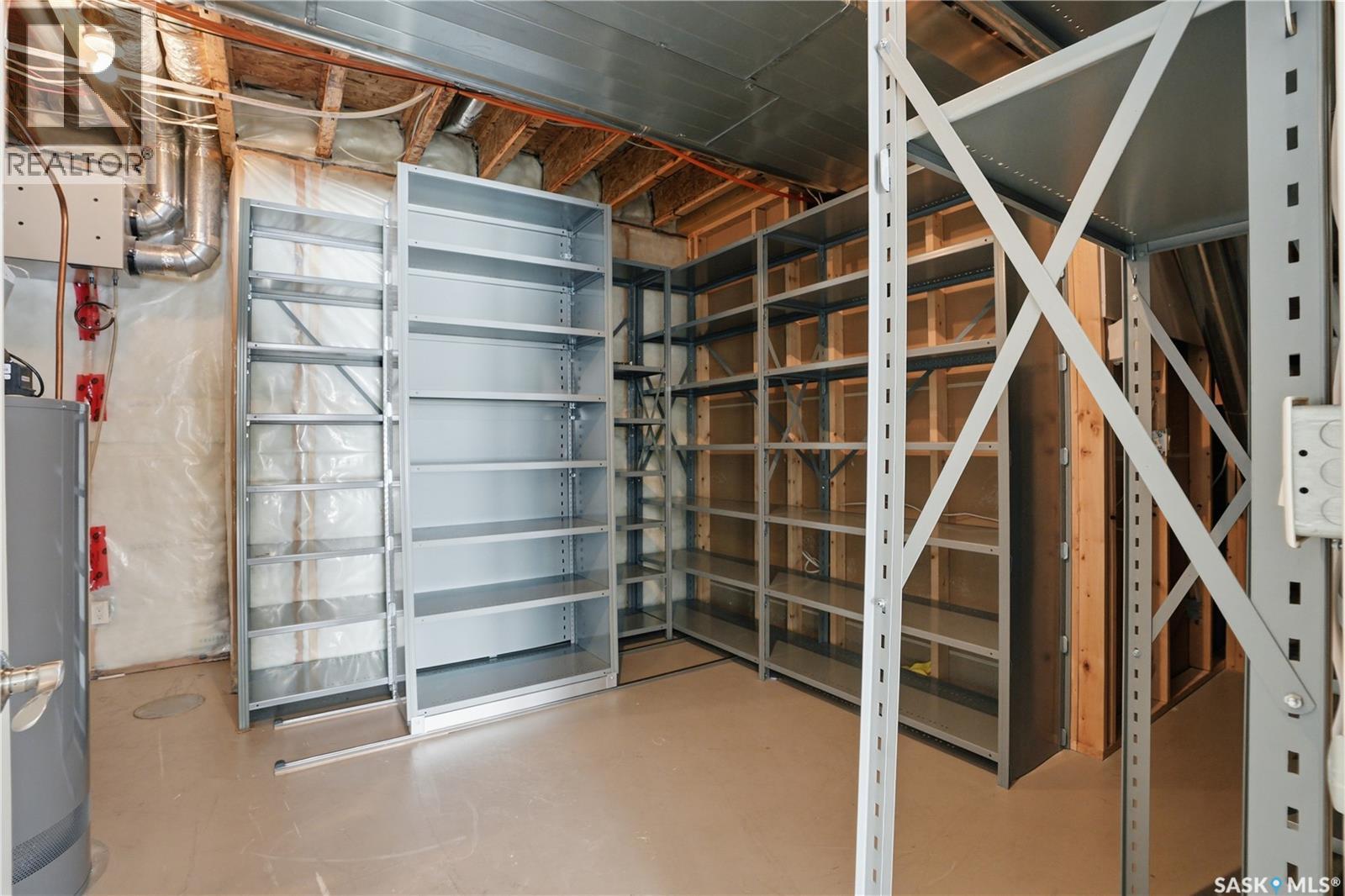 #11 301 CARTWRIGHT TERRACE - 24