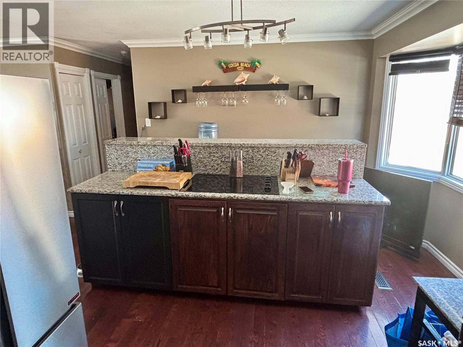 1 Davidson CRESCENT - 7