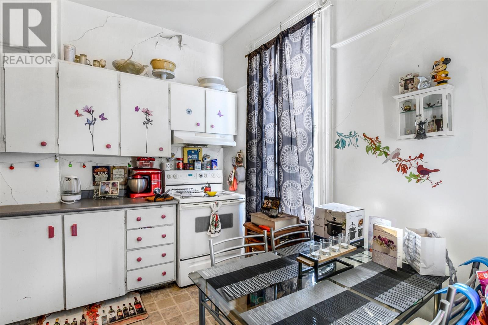 Second Level Unit Kitchen