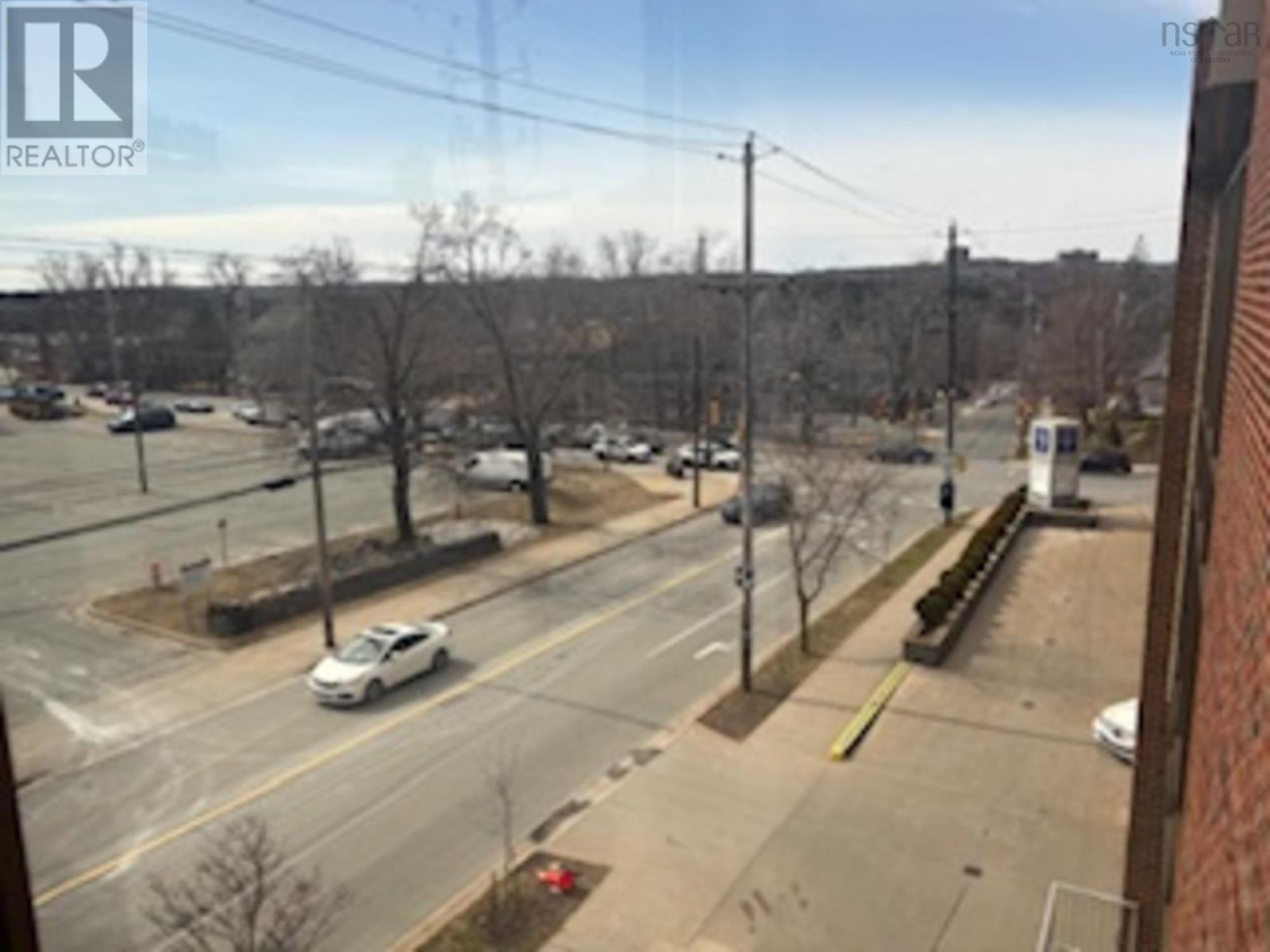 Property 17 of 20 of 305 6369 Coburg Road