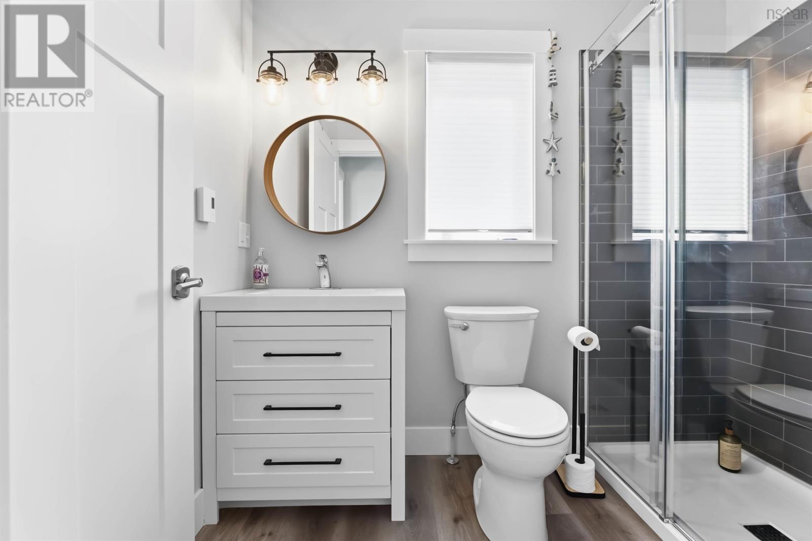 Property 26 of 40 of 15 Lighthouse Road