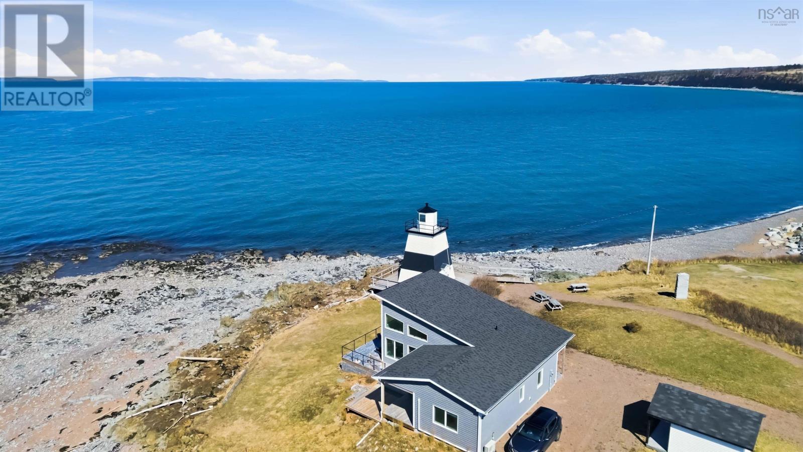 Property photo of 15 Lighthouse Road