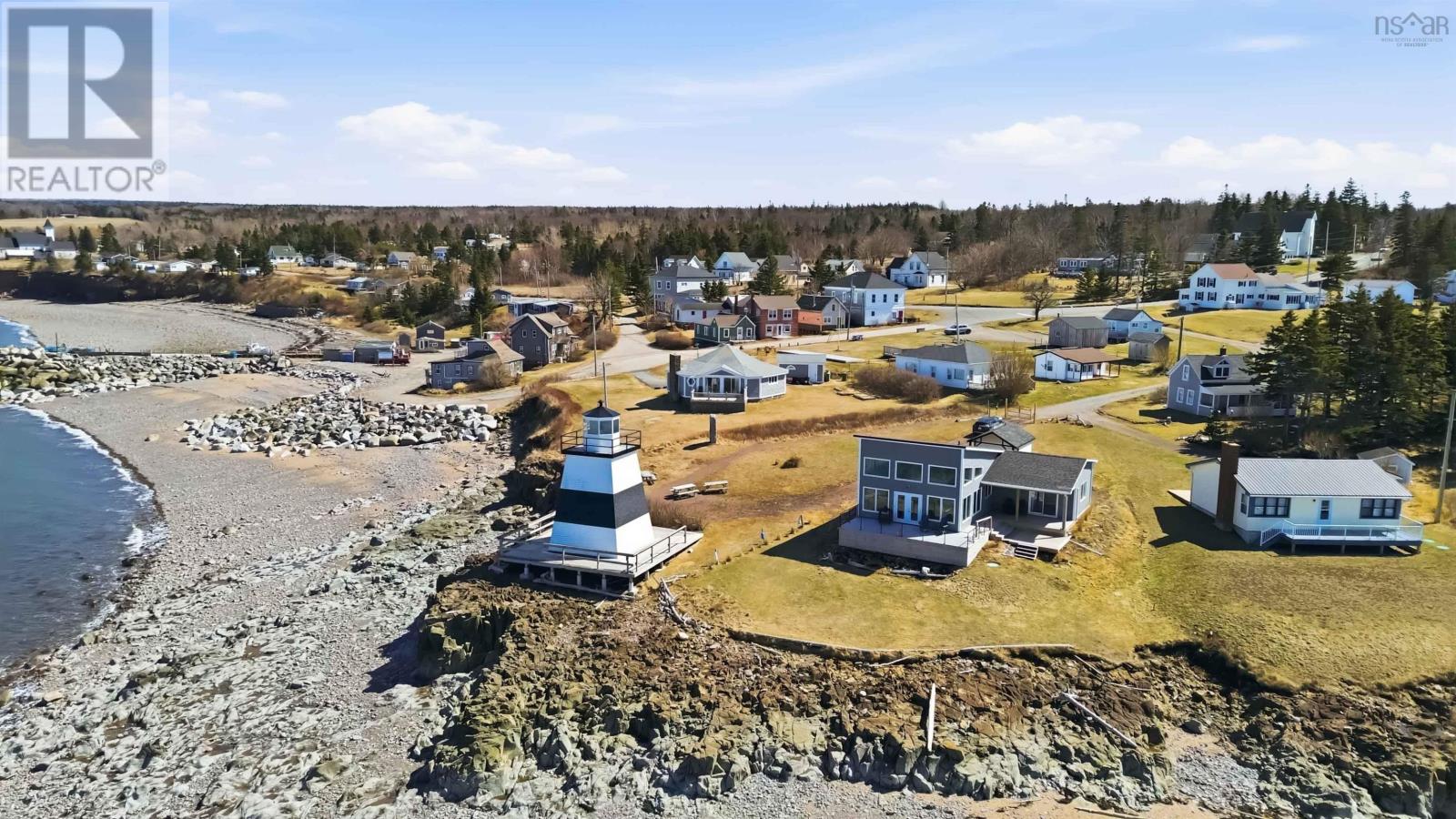 Property 38 of 40 of 15 Lighthouse Road