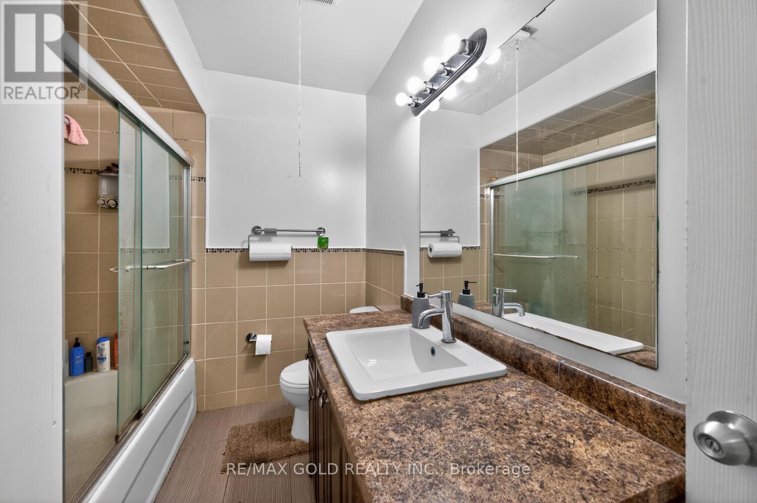 3031 LAFONTAINE ROAD - 27