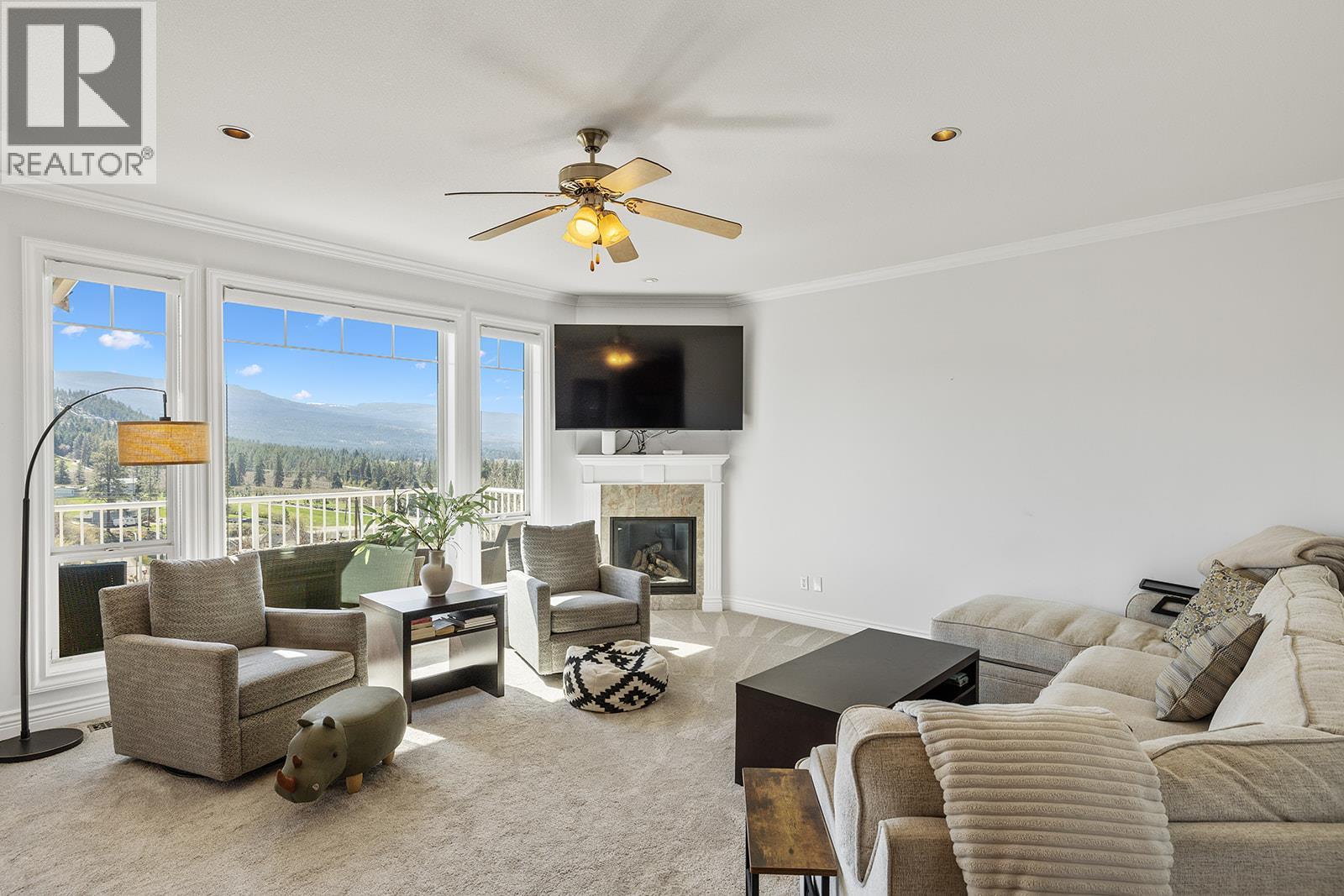 1285 Tanemura Crescent, Kelowna