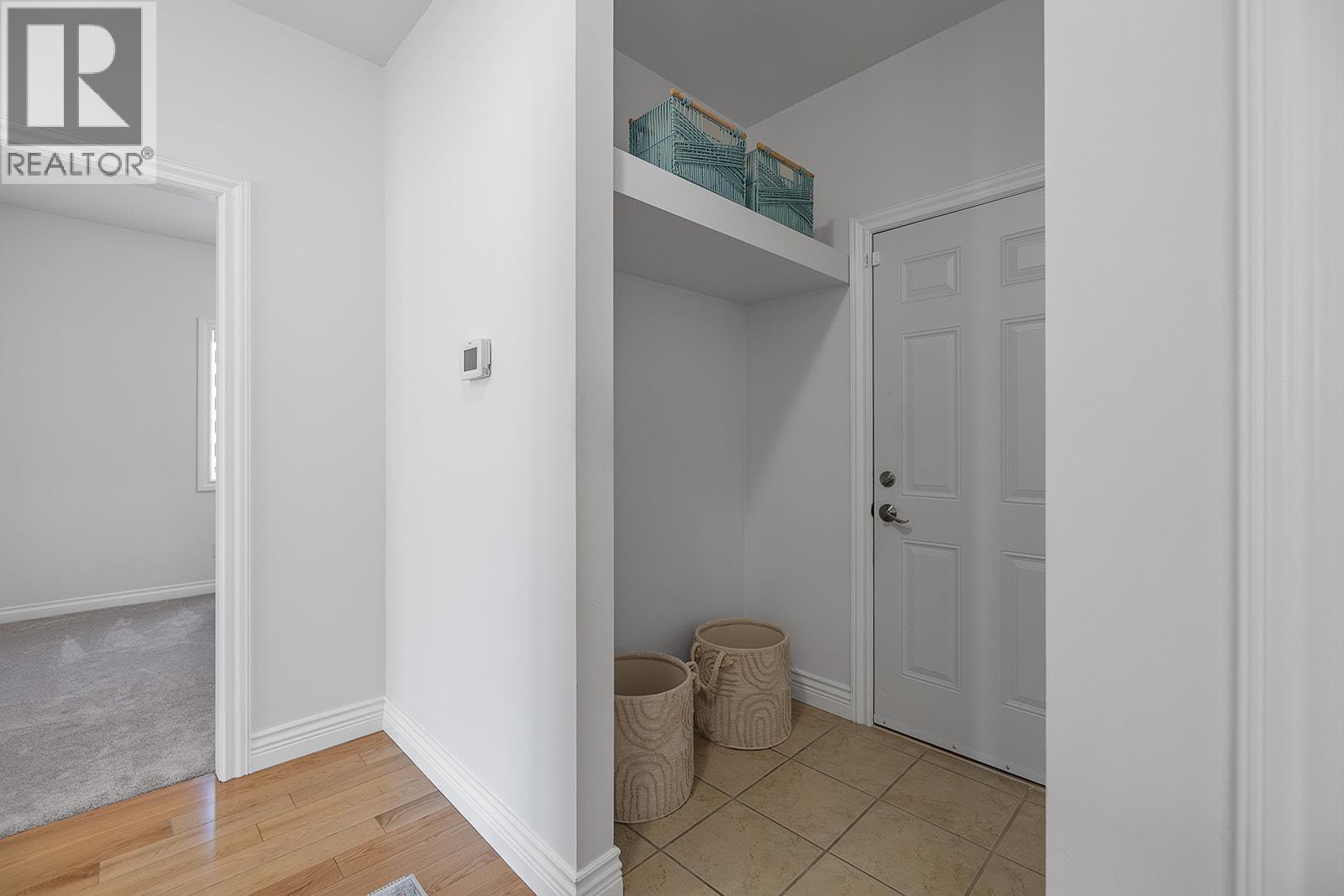 1285 Tanemura Crescent, Kelowna