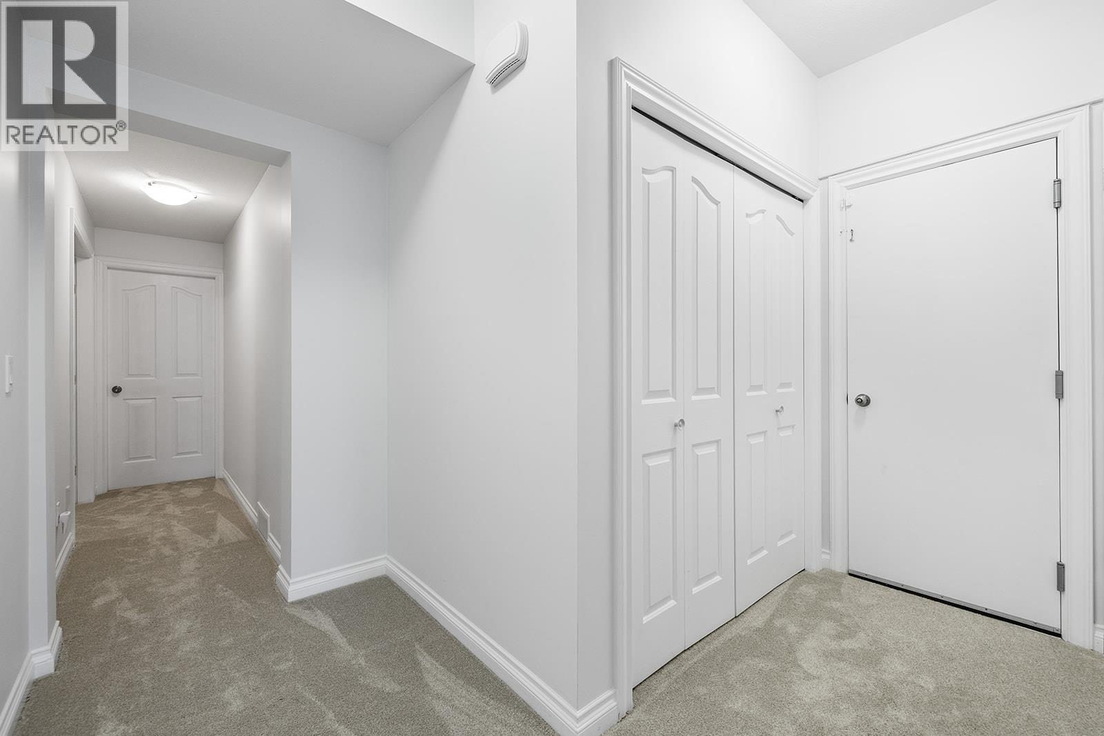 1285 Tanemura Crescent, Kelowna