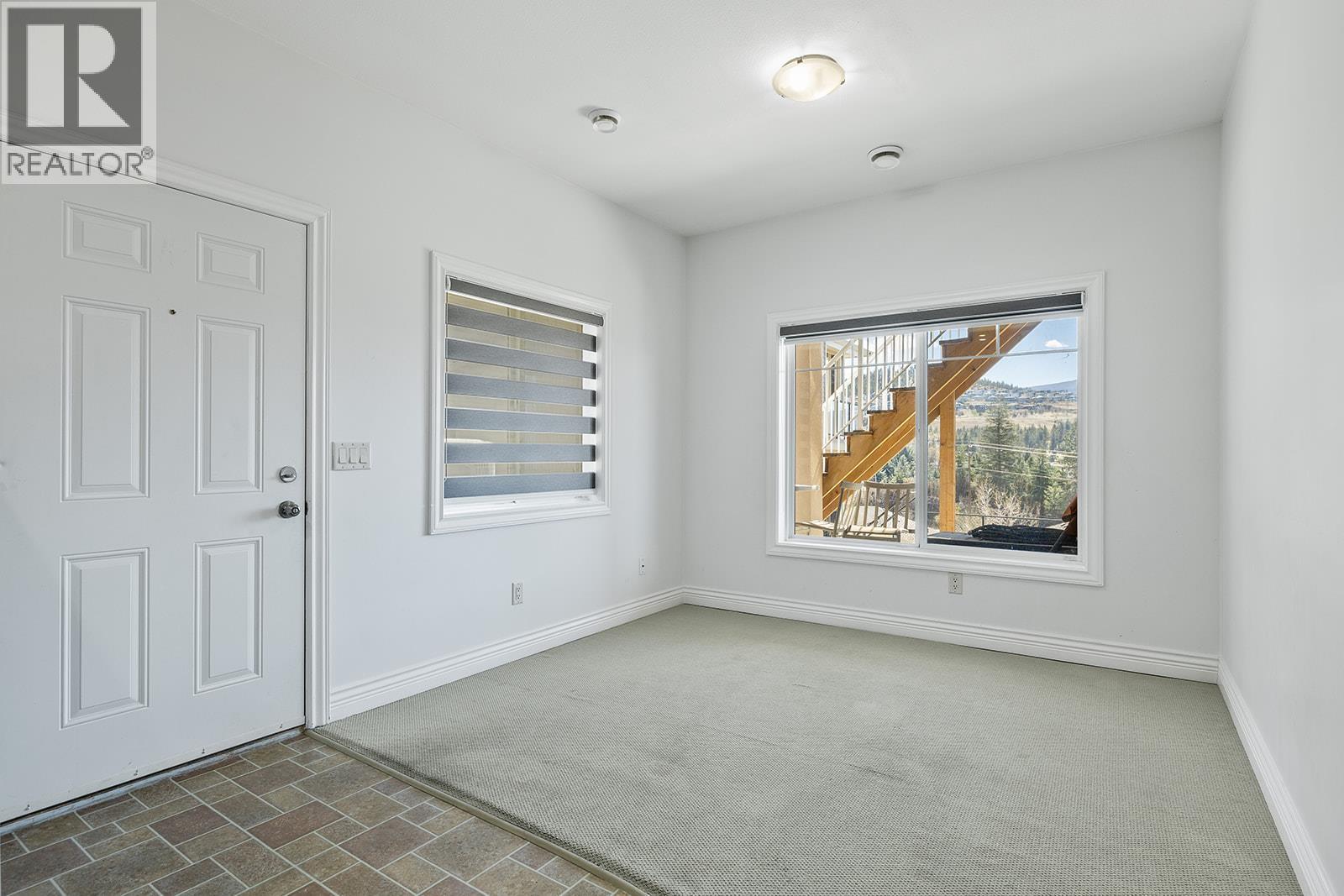 1285 Tanemura Crescent, Kelowna